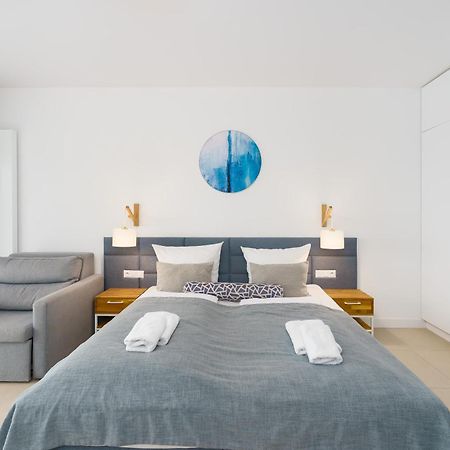 Aquamarina Prima Deluxe Studios With Sea View By Noclegi Renters Miedzyzdroje Kültér fotó