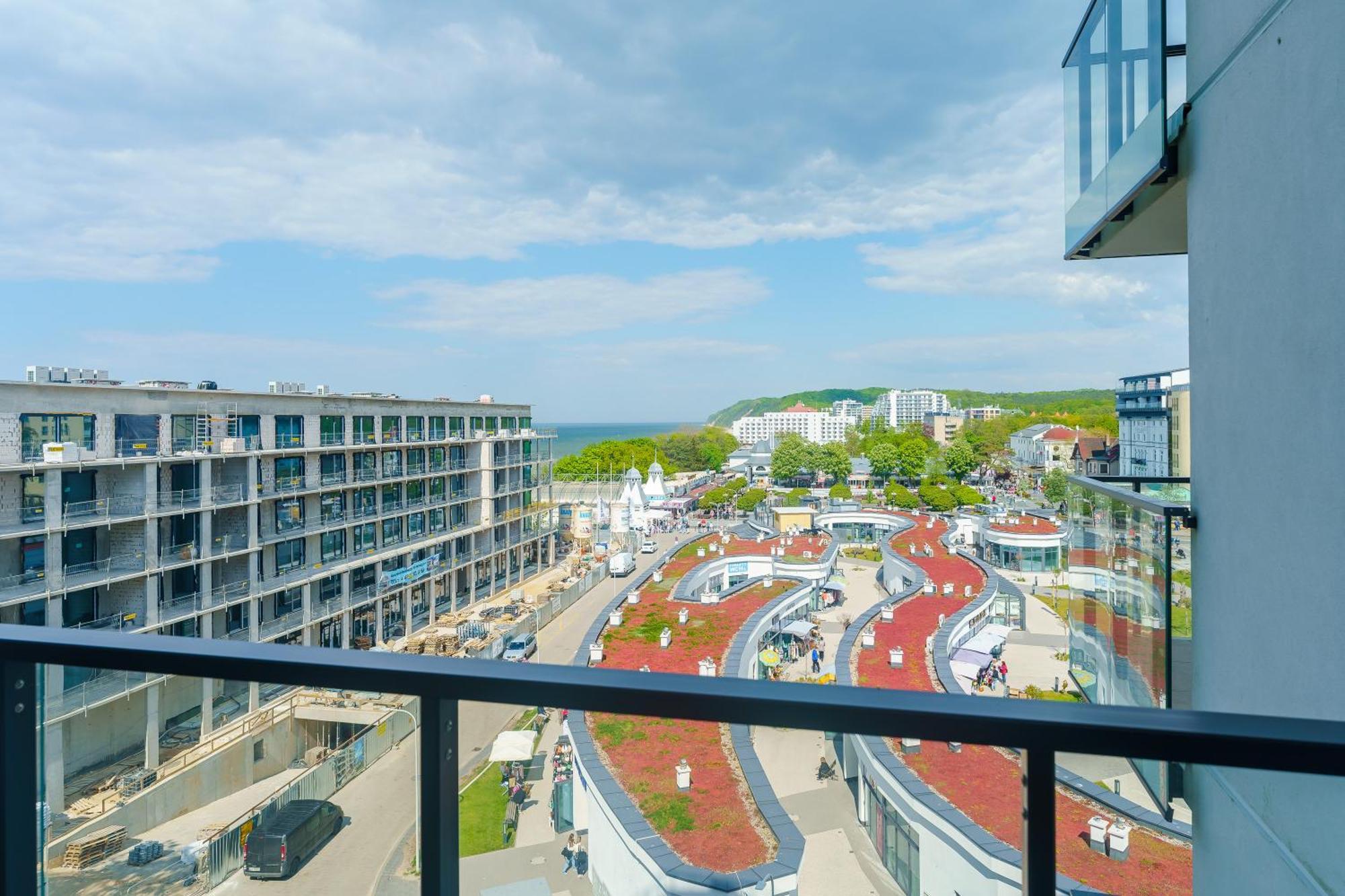 Aquamarina Prima Deluxe Studios With Sea View By Noclegi Renters Miedzyzdroje Kültér fotó