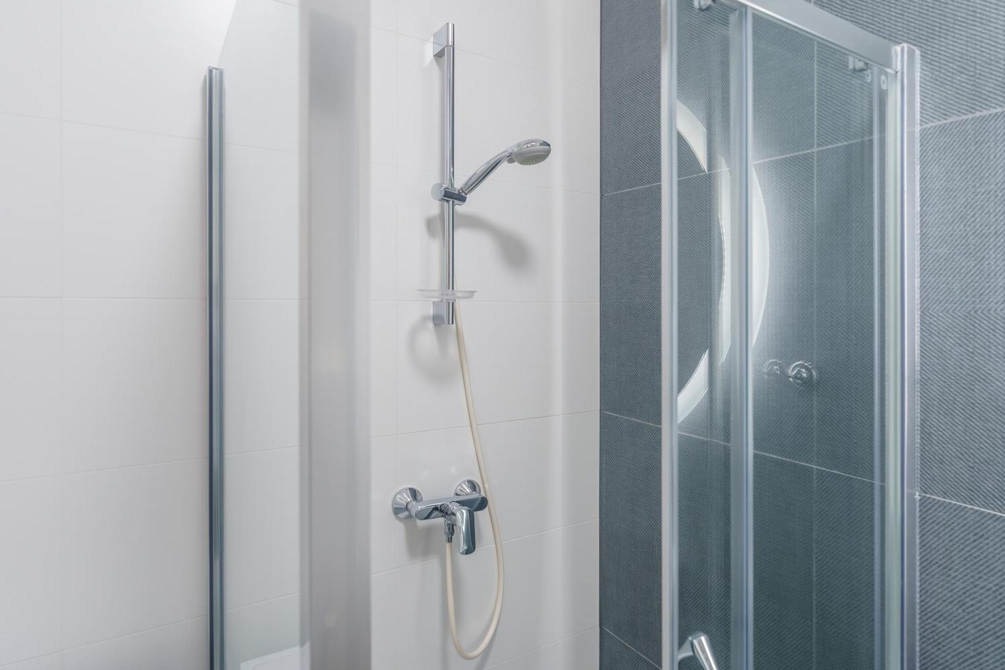Aquamarina Prima Deluxe Studios With Sea View By Noclegi Renters Miedzyzdroje Kültér fotó